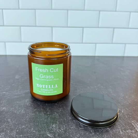 Fresh Cut Grass Amber Jar Candle
