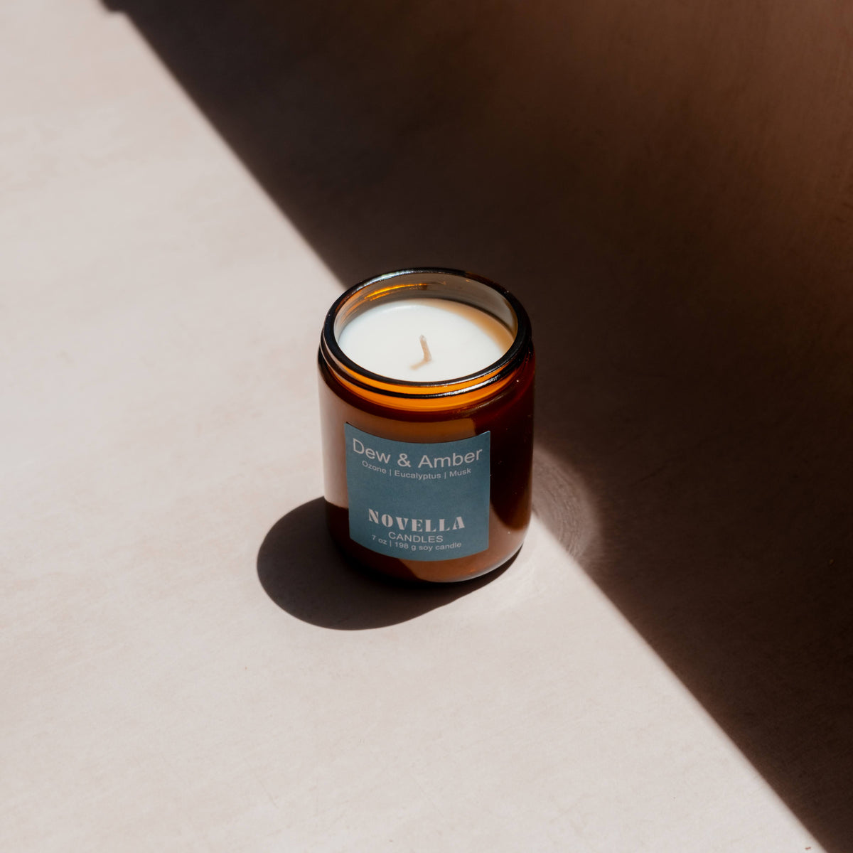 Dew & Amber Amber Jar Candle
